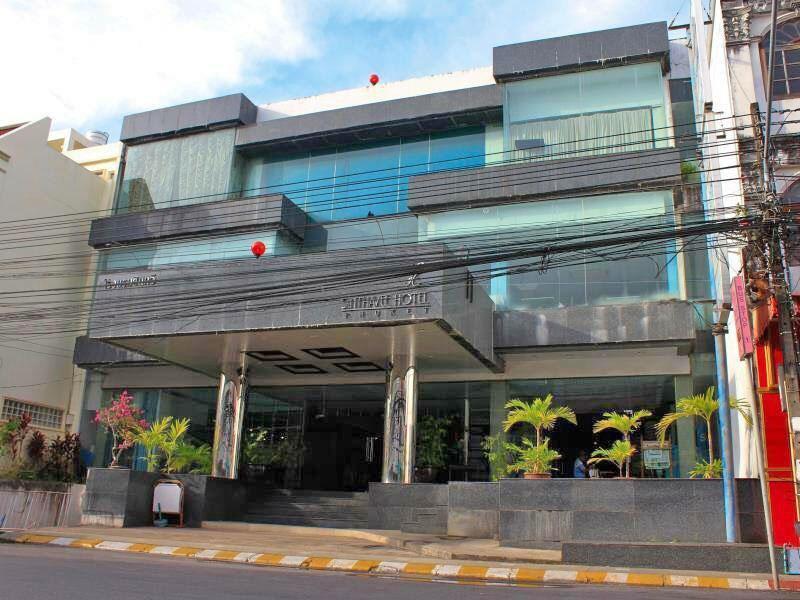 Sinthavee Hotel Phuket Exterior photo